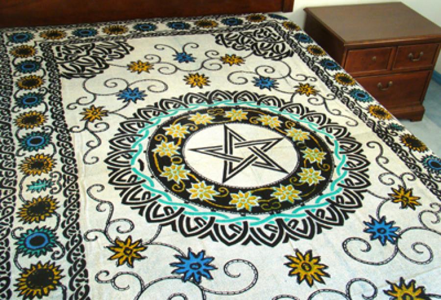 Black on Green & Yellow, Knots & Flowers with Pentacle Center & Knot Borders