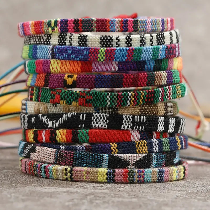 1pc Bohemian Summer Colorful Stripe Braided Bracelets Boho Hippie - RANDOM COLOR