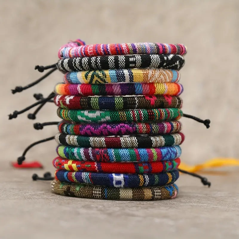 1pc Bohemian Ethnic Style Handmade Braided Bracelet For Men And Women Colorful Surfing Bracelet Friendship Bracelet Boho Hippie ONE BRACELET RANDOM COLOR